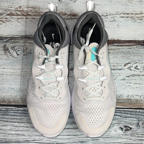 Nike  Men\'s React Miler 2 Platinum Tint/Dynamic Turquoise-White Size-10